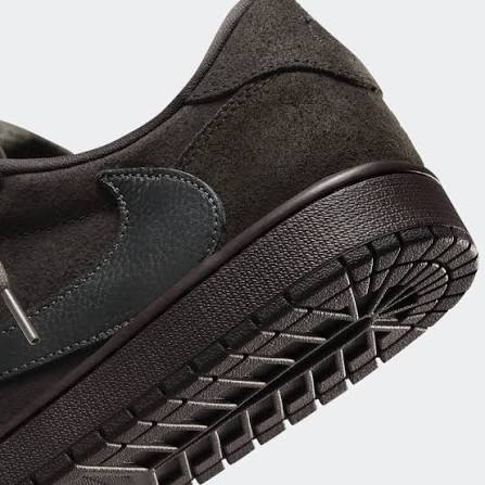 Nike Air Jordan 1 Retro Low OG SP Travis Scott Velvet Brown