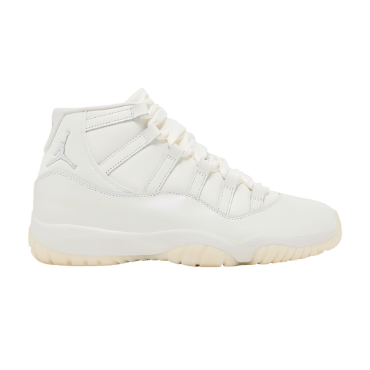 Jordan 11 Retro Pearl (Women's)