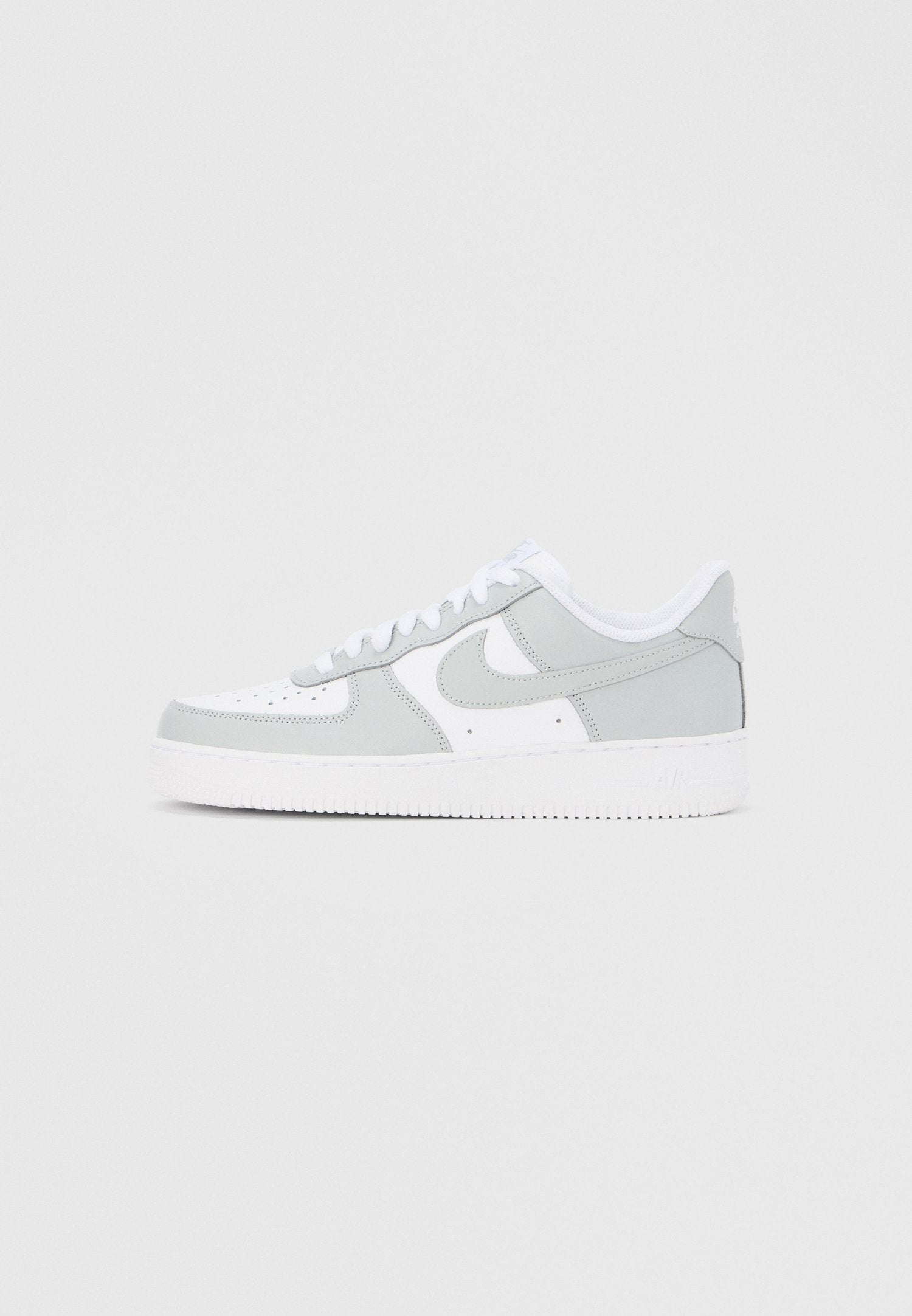 AIR FORCE 1 UNISEX - Sneaker low - white/light smoke grey