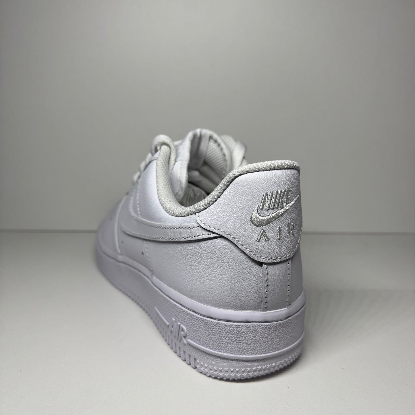 Nike Air Force 1 Low White